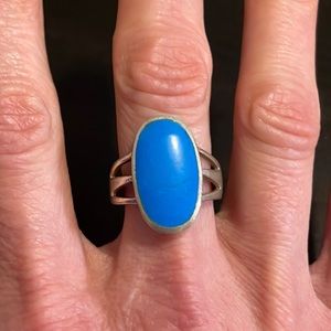 Vintage Howlite and Genuine Silver Ring